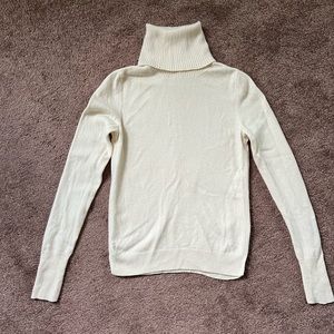 Cashmere Uniqlo Sweater